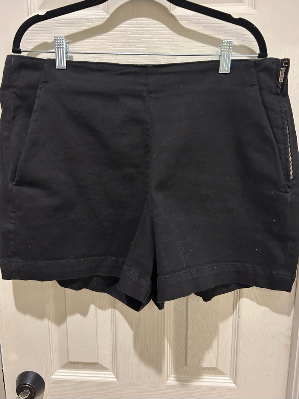 Ann Taylor Black High-Waist Zip Pocket Shorts NWT